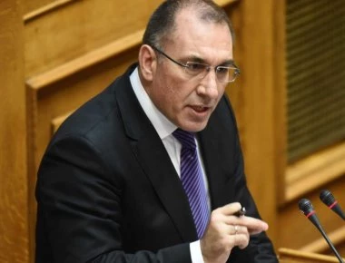 Αμεσα πρόταση μομφής από ΑΝΕΛ για να καθαιρεθεί ο Δ. Καμμένος από αντιπρόεδρος της Βουλής